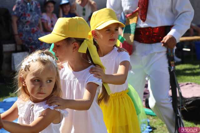 Energia, Taniec i Folklor: Festiwal Folkloru Zaczyna się z Impetem
