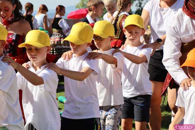 Energia, Taniec i Folklor: Festiwal Folkloru Zaczyna się z Impetem