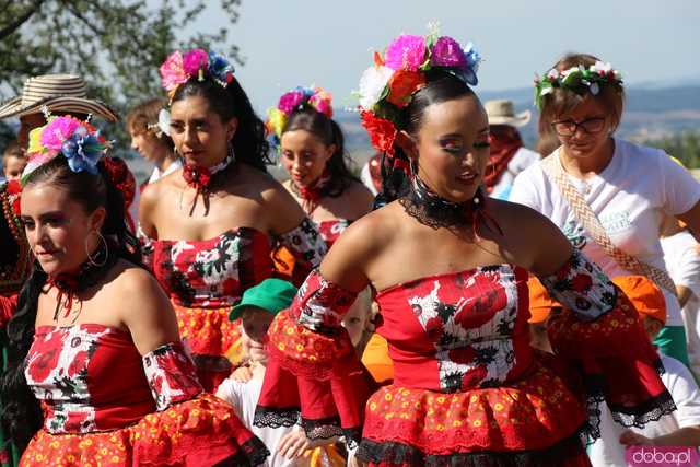 Energia, Taniec i Folklor: Festiwal Folkloru Zaczyna się z Impetem