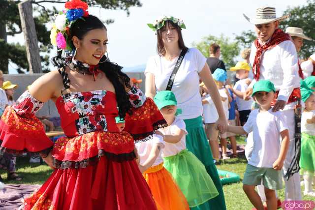 Energia, Taniec i Folklor: Festiwal Folkloru Zaczyna się z Impetem