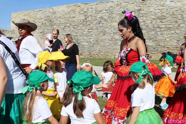 Energia, Taniec i Folklor: Festiwal Folkloru Zaczyna się z Impetem
