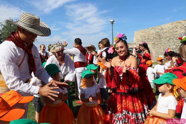 Energia, Taniec i Folklor: Festiwal Folkloru Zaczyna się z Impetem