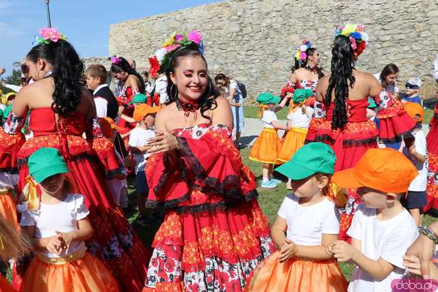 Energia, Taniec i Folklor: Festiwal Folkloru Zaczyna się z Impetem