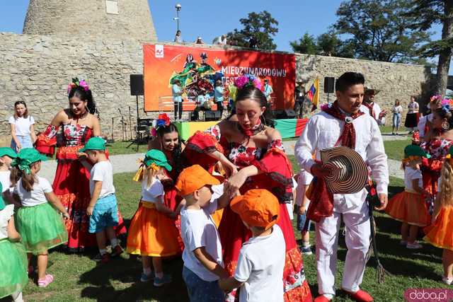 Energia, Taniec i Folklor: Festiwal Folkloru Zaczyna się z Impetem