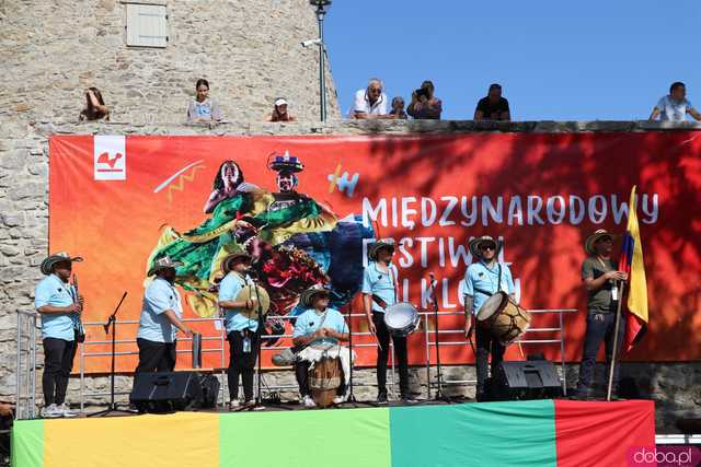 Energia, Taniec i Folklor: Festiwal Folkloru Zaczyna się z Impetem