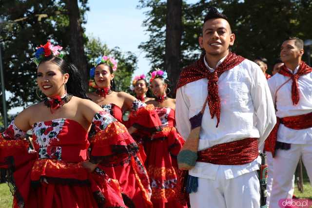 Energia, Taniec i Folklor: Festiwal Folkloru Zaczyna się z Impetem
