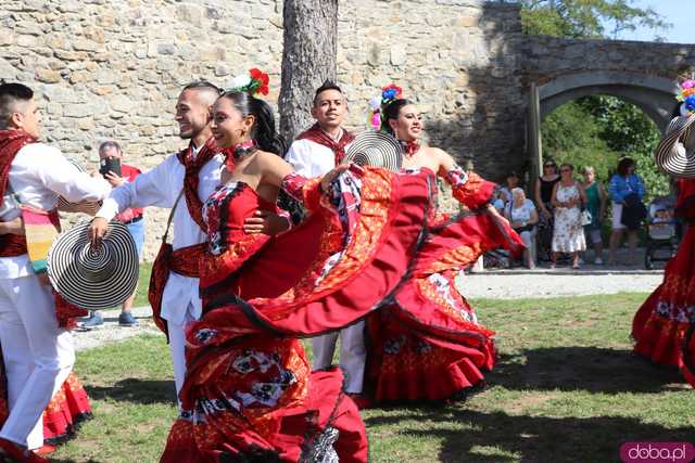 Energia, Taniec i Folklor: Festiwal Folkloru Zaczyna się z Impetem