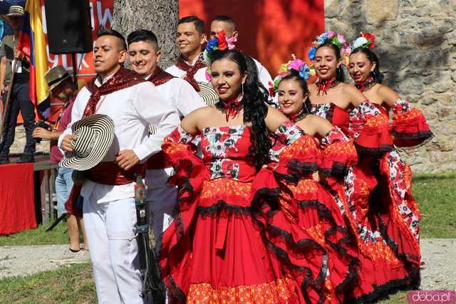 Energia, Taniec i Folklor: Festiwal Folkloru Zaczyna się z Impetem