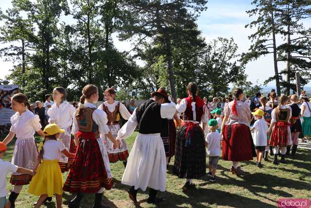 Energia, Taniec i Folklor: Festiwal Folkloru Zaczyna się z Impetem