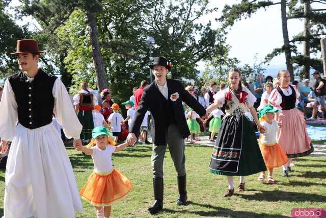 Energia, Taniec i Folklor: Festiwal Folkloru Zaczyna się z Impetem