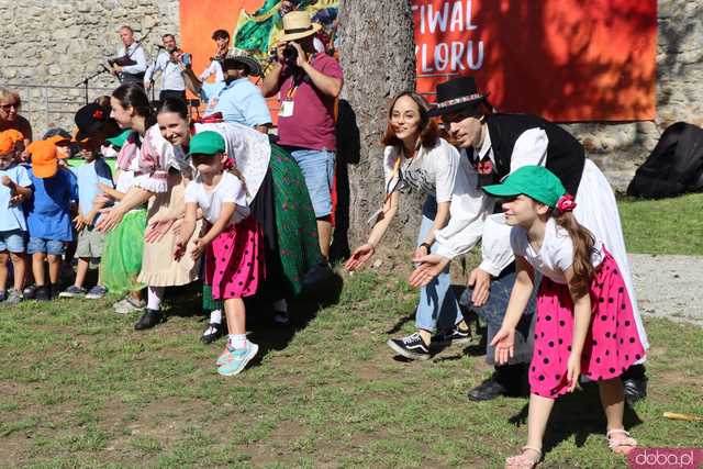 Energia, Taniec i Folklor: Festiwal Folkloru Zaczyna się z Impetem