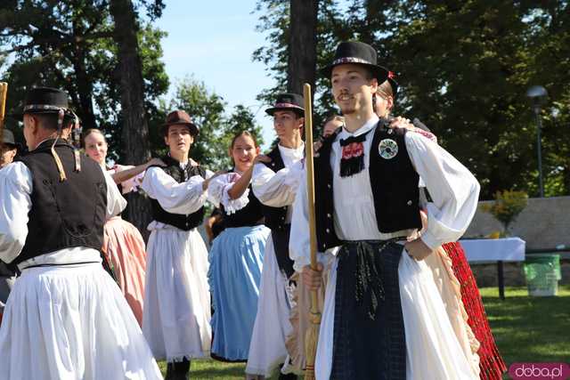 Energia, Taniec i Folklor: Festiwal Folkloru Zaczyna się z Impetem