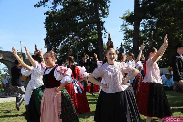 Energia, Taniec i Folklor: Festiwal Folkloru Zaczyna się z Impetem