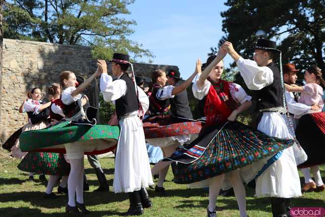 Energia, Taniec i Folklor: Festiwal Folkloru Zaczyna się z Impetem