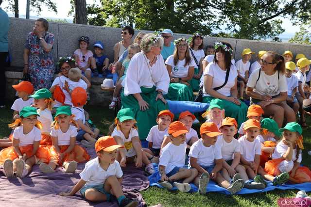 Energia, Taniec i Folklor: Festiwal Folkloru Zaczyna się z Impetem