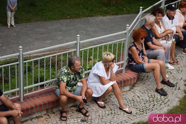 [FOTO] DSW Trio zachwyciły publiczność w ramach kolejnej edycji „Muzycznej altany”
