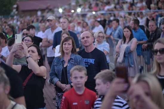 Varius Manx & Kasia Stankiewicz na zakończenie Międzynarodowego Festiwalu Folkloru