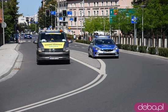 [FOTO] Wielkie emocje od samego startu! Tour de Pologne przejechał przez Świdnicę