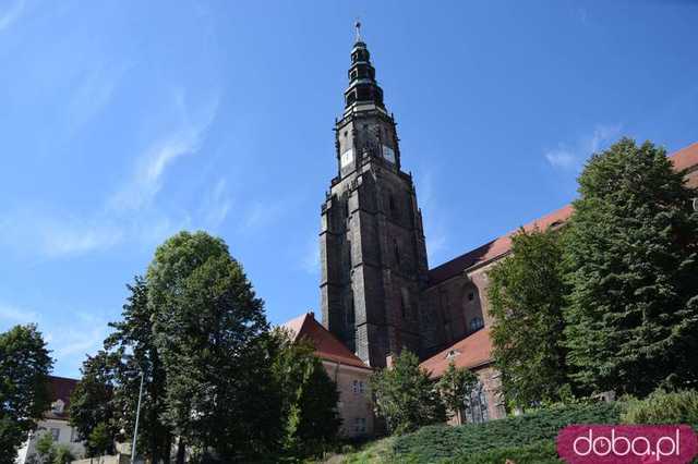 [FOTO] Wielkie emocje od samego startu! Tour de Pologne przejechał przez Świdnicę