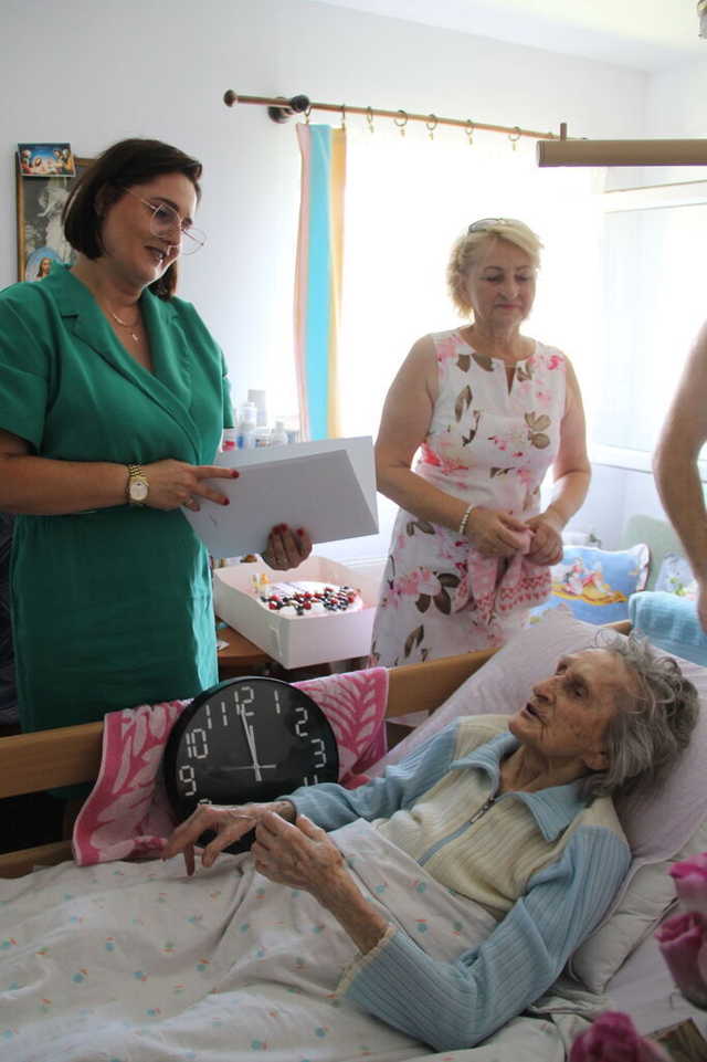 [FOTO] Pani Marianna obchodziła 100. urodziny. Poznajcie historię jubilatki