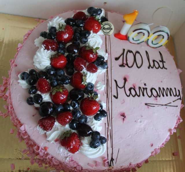 [FOTO] Pani Marianna obchodziła 100. urodziny. Poznajcie historię jubilatki