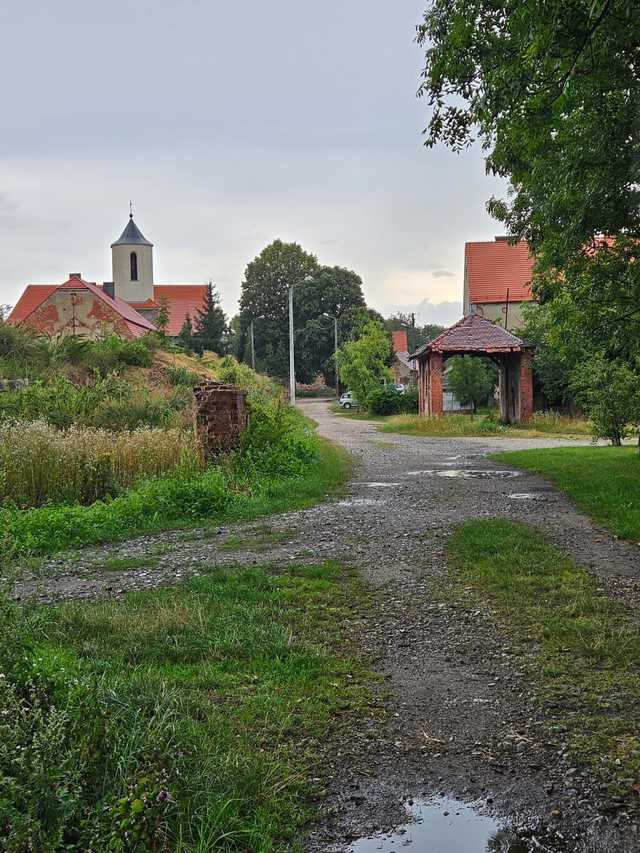 [FOTO] Poznali historię i tajemnicze zakątki Imbramowic
