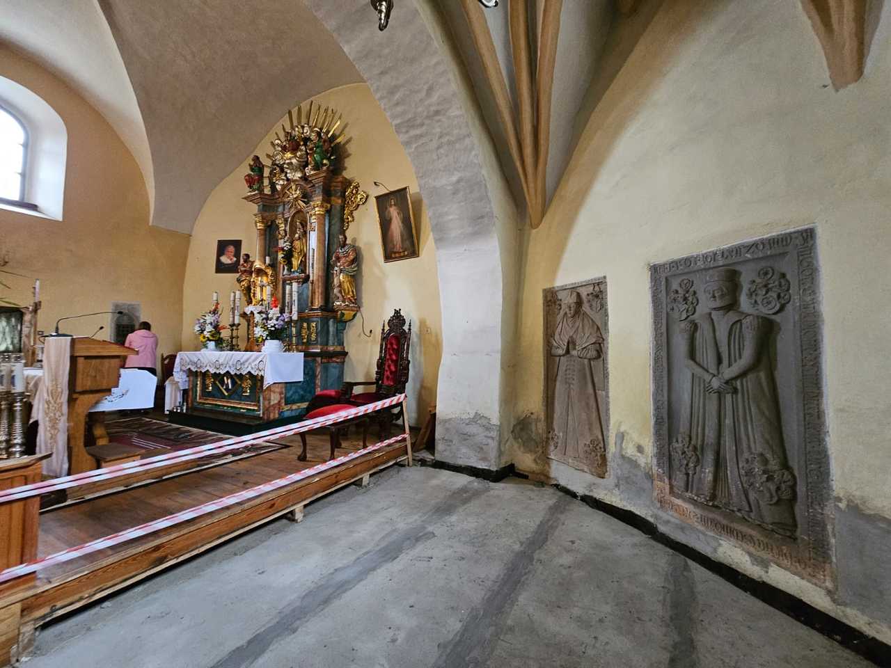 [FOTO] Poznali historię i tajemnicze zakątki Imbramowic