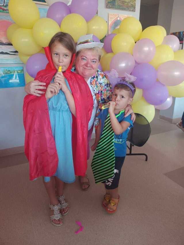 [FOTO] Łączyli pokolenia i dzielili się radością. Wesoły marsz przeszedł po raz drugi ulicami miasta