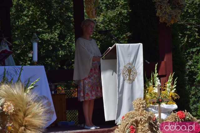 [FOTO] Już po żniwach, więc czas na świętowanie! Trwają huczne dożynki w gminie Marcinowice. Zobacz zdjęcia