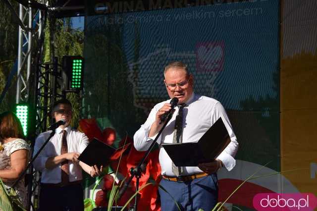 [FOTO] Już po żniwach, więc czas na świętowanie! Trwają huczne dożynki w gminie Marcinowice. Zobacz zdjęcia