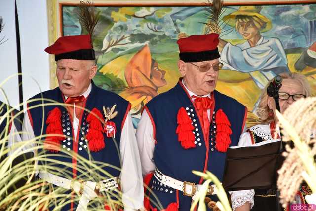 [WIDEO/FOTO] Mieszkańcy gminy odziękowali za tegoroczne plony podczas Dożynek Gminnych w Kłaczynie