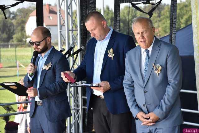 [WIDEO/FOTO] Mieszkańcy gminy odziękowali za tegoroczne plony podczas Dożynek Gminnych w Kłaczynie