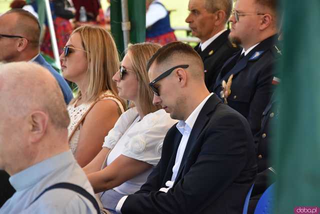 [WIDEO/FOTO] Mieszkańcy gminy odziękowali za tegoroczne plony podczas Dożynek Gminnych w Kłaczynie