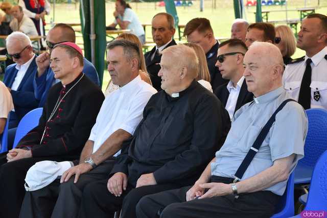 [WIDEO/FOTO] Mieszkańcy gminy odziękowali za tegoroczne plony podczas Dożynek Gminnych w Kłaczynie
