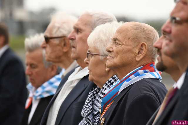 [WIDEO/FOTO] Upamiętnili 85. rocznicę wybuchu II wojny światowej. Uroczyste obchody w Muzeum Gross-Rosen