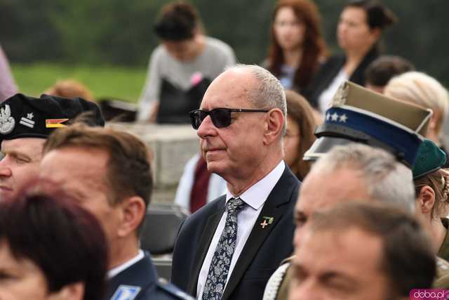 [WIDEO/FOTO] Upamiętnili 85. rocznicę wybuchu II wojny światowej. Uroczyste obchody w Muzeum Gross-Rosen