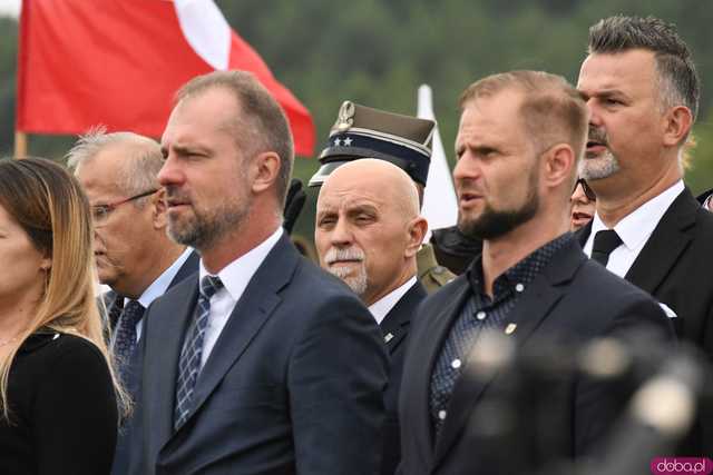 [WIDEO/FOTO] Upamiętnili 85. rocznicę wybuchu II wojny światowej. Uroczyste obchody w Muzeum Gross-Rosen