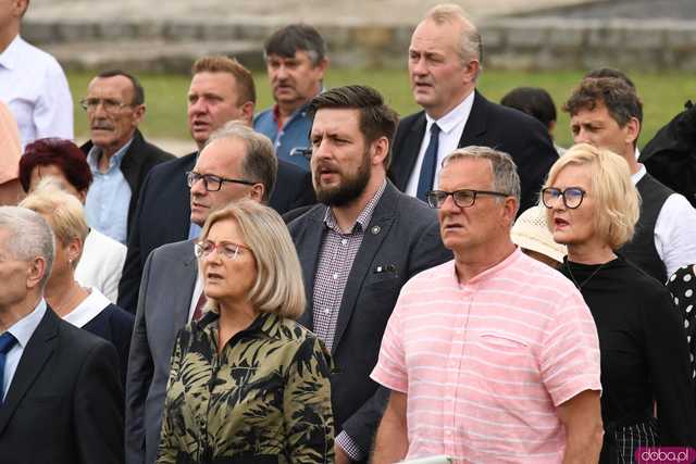 [WIDEO/FOTO] Upamiętnili 85. rocznicę wybuchu II wojny światowej. Uroczyste obchody w Muzeum Gross-Rosen