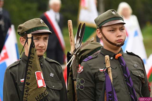 [WIDEO/FOTO] Upamiętnili 85. rocznicę wybuchu II wojny światowej. Uroczyste obchody w Muzeum Gross-Rosen