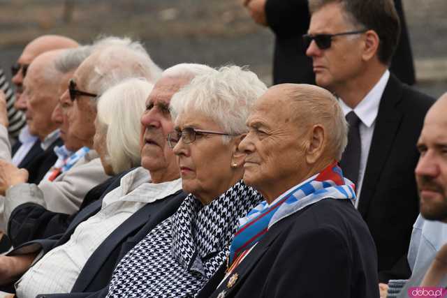 [WIDEO/FOTO] Upamiętnili 85. rocznicę wybuchu II wojny światowej. Uroczyste obchody w Muzeum Gross-Rosen