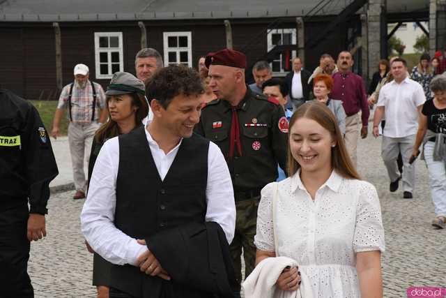 [WIDEO/FOTO] Upamiętnili 85. rocznicę wybuchu II wojny światowej. Uroczyste obchody w Muzeum Gross-Rosen