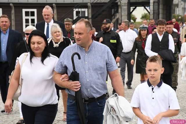 [WIDEO/FOTO] Upamiętnili 85. rocznicę wybuchu II wojny światowej. Uroczyste obchody w Muzeum Gross-Rosen