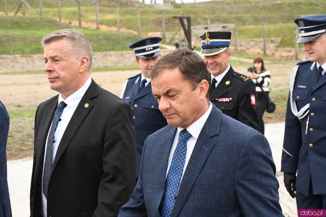 [WIDEO/FOTO] Upamiętnili 85. rocznicę wybuchu II wojny światowej. Uroczyste obchody w Muzeum Gross-Rosen