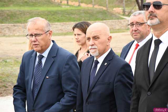 [WIDEO/FOTO] Upamiętnili 85. rocznicę wybuchu II wojny światowej. Uroczyste obchody w Muzeum Gross-Rosen