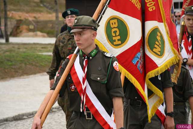 [WIDEO/FOTO] Upamiętnili 85. rocznicę wybuchu II wojny światowej. Uroczyste obchody w Muzeum Gross-Rosen