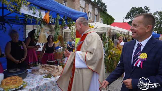 FOTO] Czas podziękowań i zabawy: dożynki gminne za nami