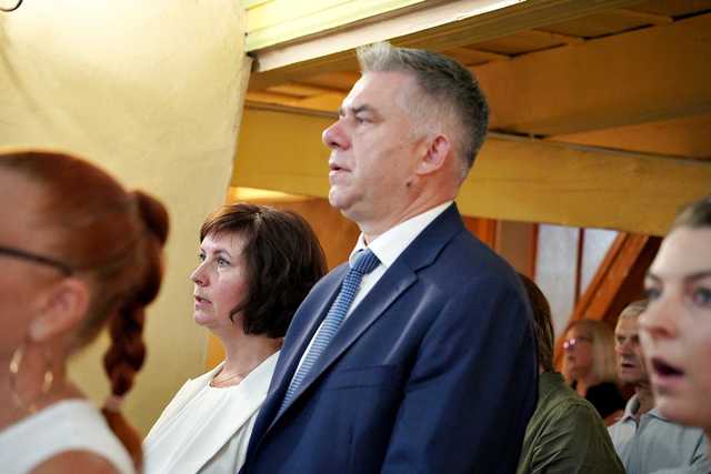 [FOTO] Mieszkańcy Pszenna podziękowali za plony