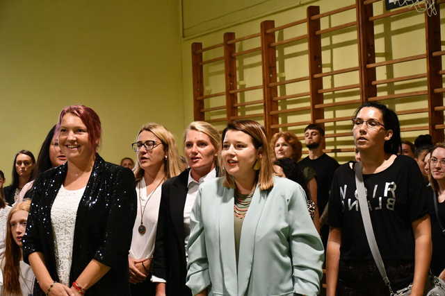 [FOTO] Uczniowie z całego powiatu powitali nowy rok szkolny