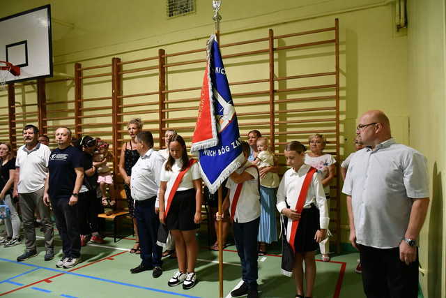 [FOTO] Uczniowie z całego powiatu powitali nowy rok szkolny