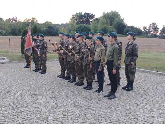 [FOTO] Upamiętnili bohaterów i ofiary II wojny światowej